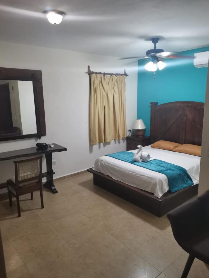 Hacienda Valentina Hotel Playa del Carmen Eksteriør billede